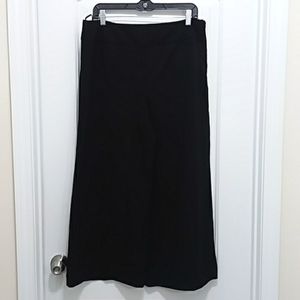 INC International Concepts Black Women's Capris